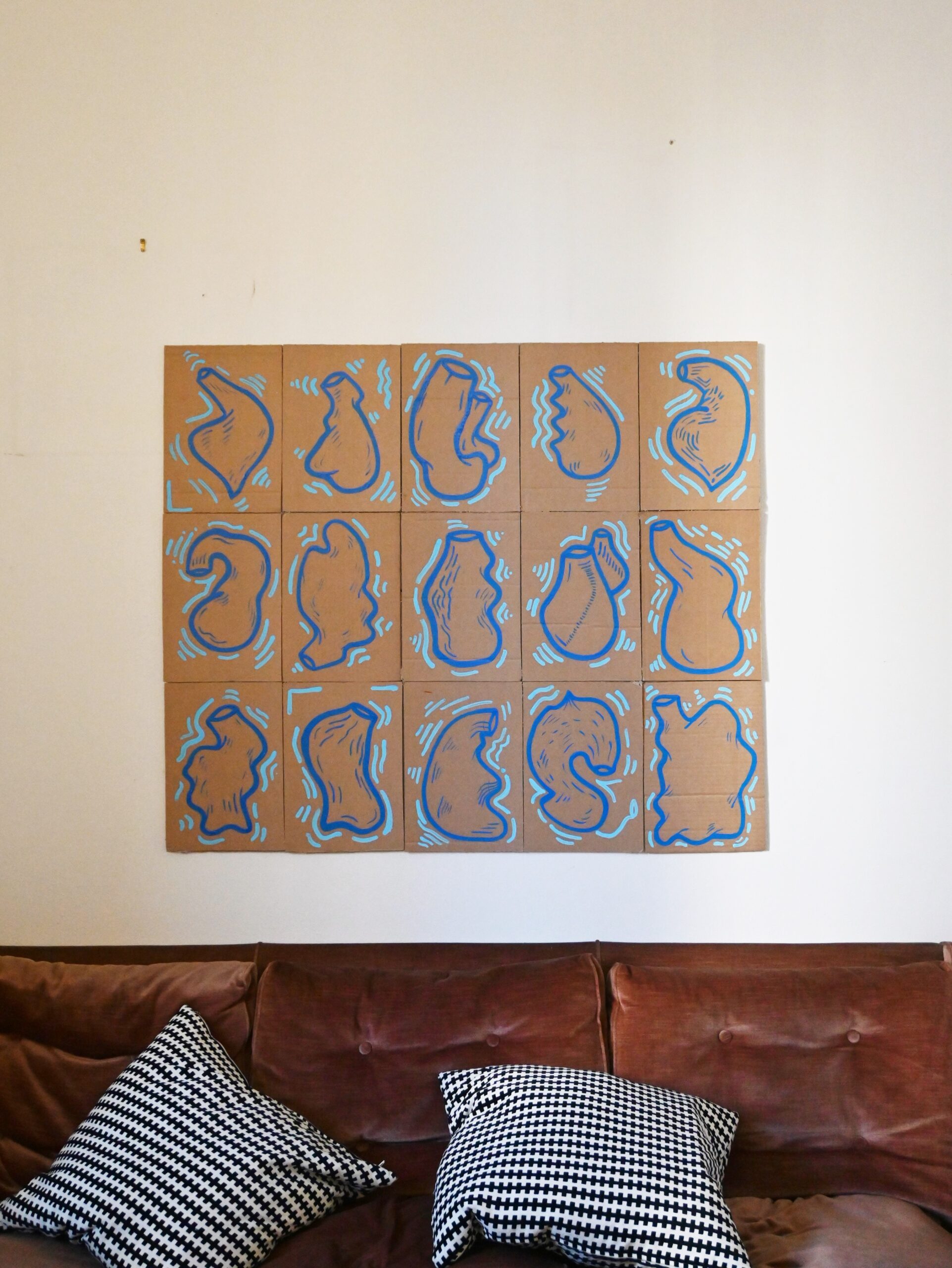 Bluline, 2020. Smalto, Acrilico e olio su cartone riciclato. 116 x 66 cm - Matteo Messori - cortesia dell'artista