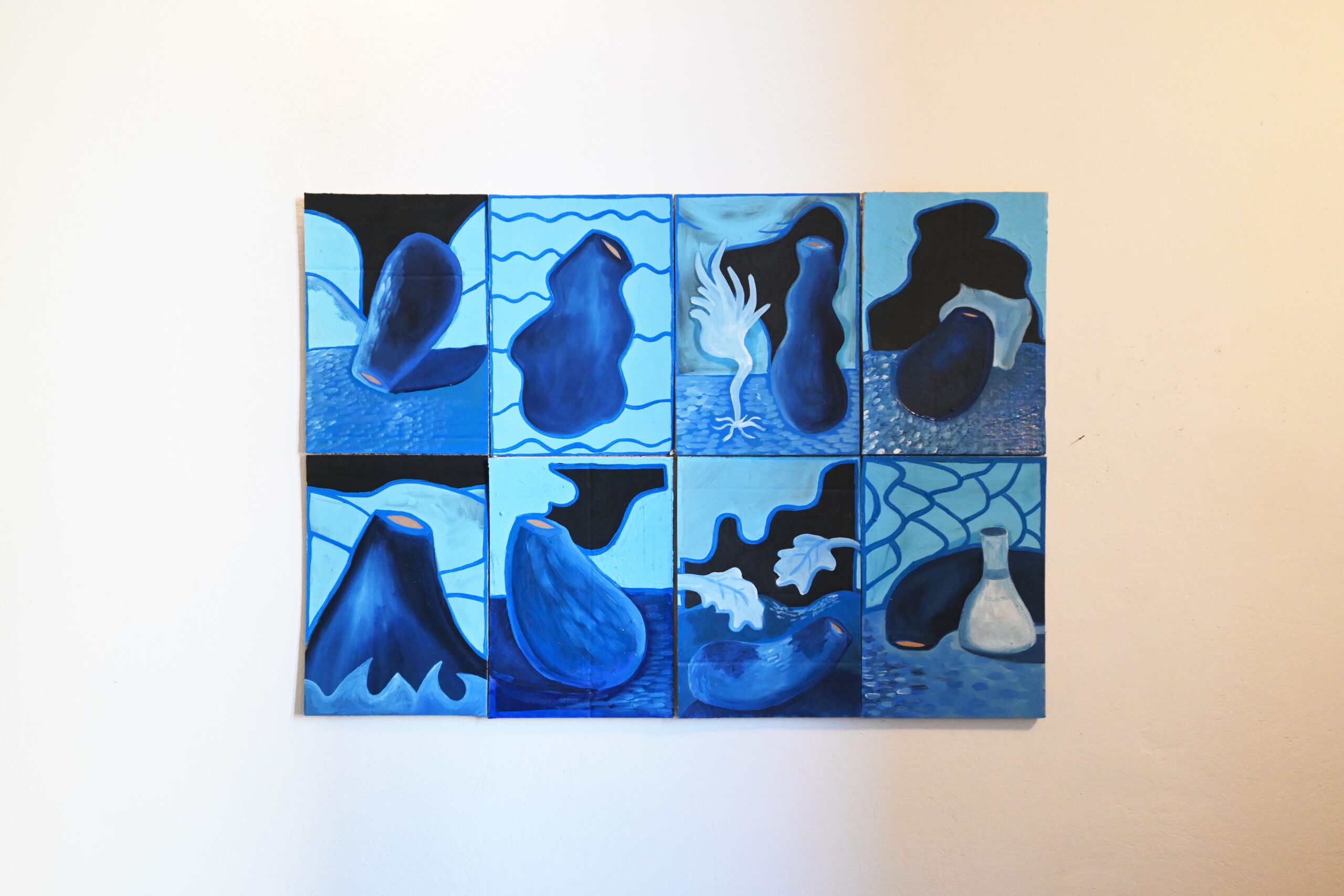 Bluline, 2020. Smalto, Acrilico e olio su cartone riciclato. 116 x 66 cm - Matteo Messori - cortesia dell'artista